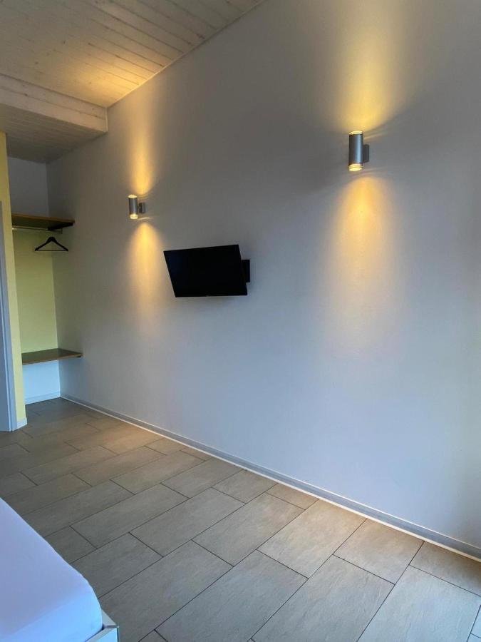 Sport Arena Hotel Валдсхут-Тинген Екстериор снимка
